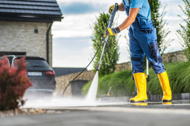 Deck Cleaning Services in Saukville, WI