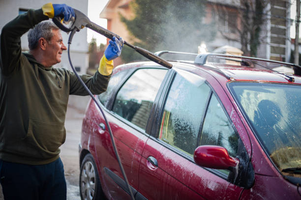 Best Residential Pressure Washing Services  in Saukville, WI